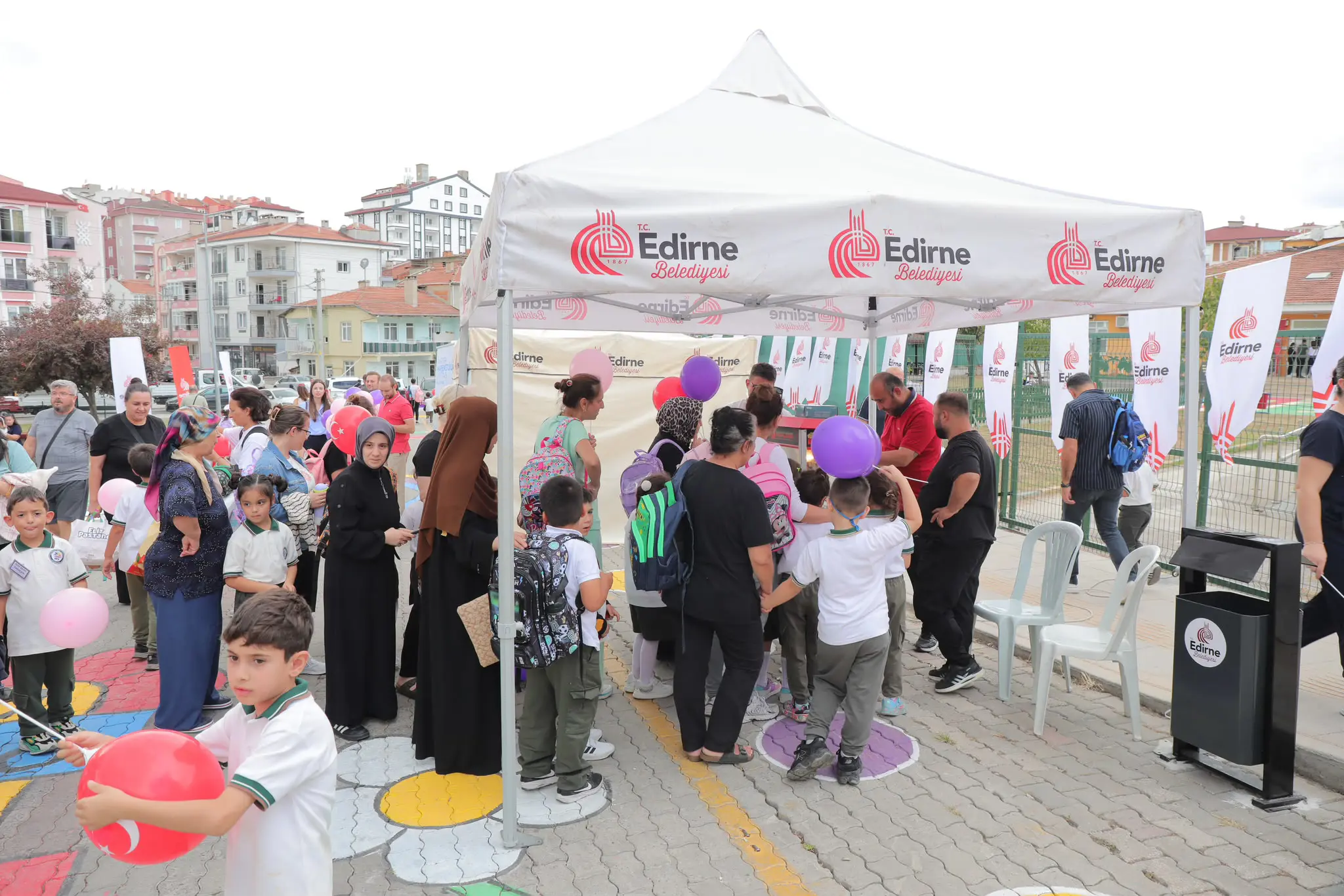 SOKAKLAR DÖNÜŞÜYOR, EDİRNE’DE ÇOCUKLARIN ALANI BÜYÜYOR